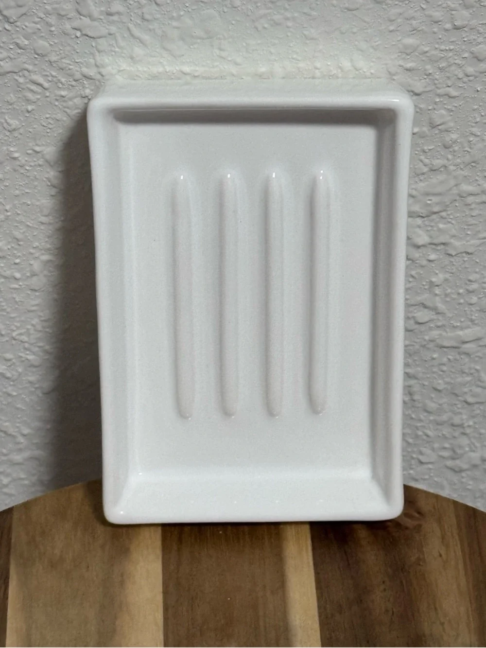 The White Company Ceramic Soap Dish White Like New